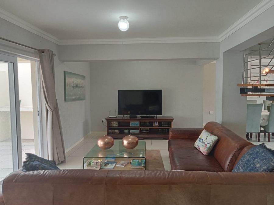 4 Bedroom Property for Sale in Gonubie Eastern Cape